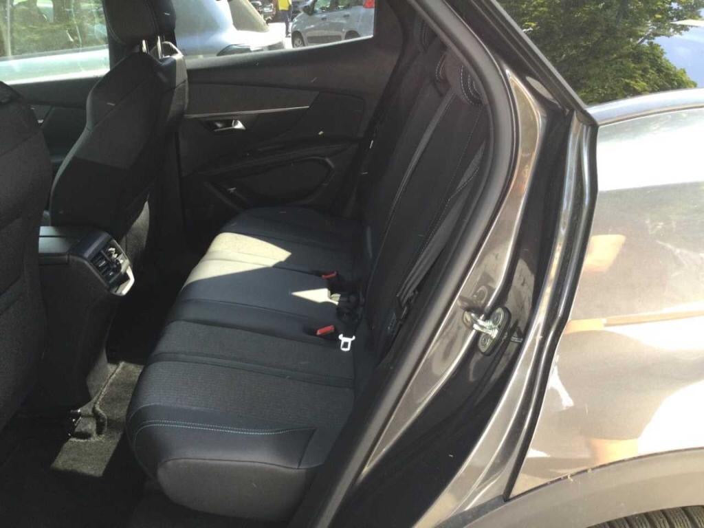 Peugeot 3008 1.5 HDi