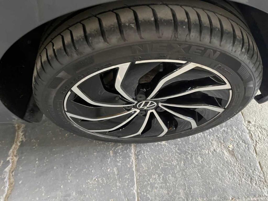 Volkswagen Golf 1.5 eTSI Mild-Hybrid