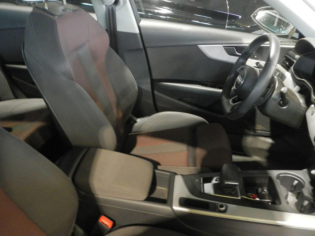 Audi A4 2023 2.0 TDI 190 CV