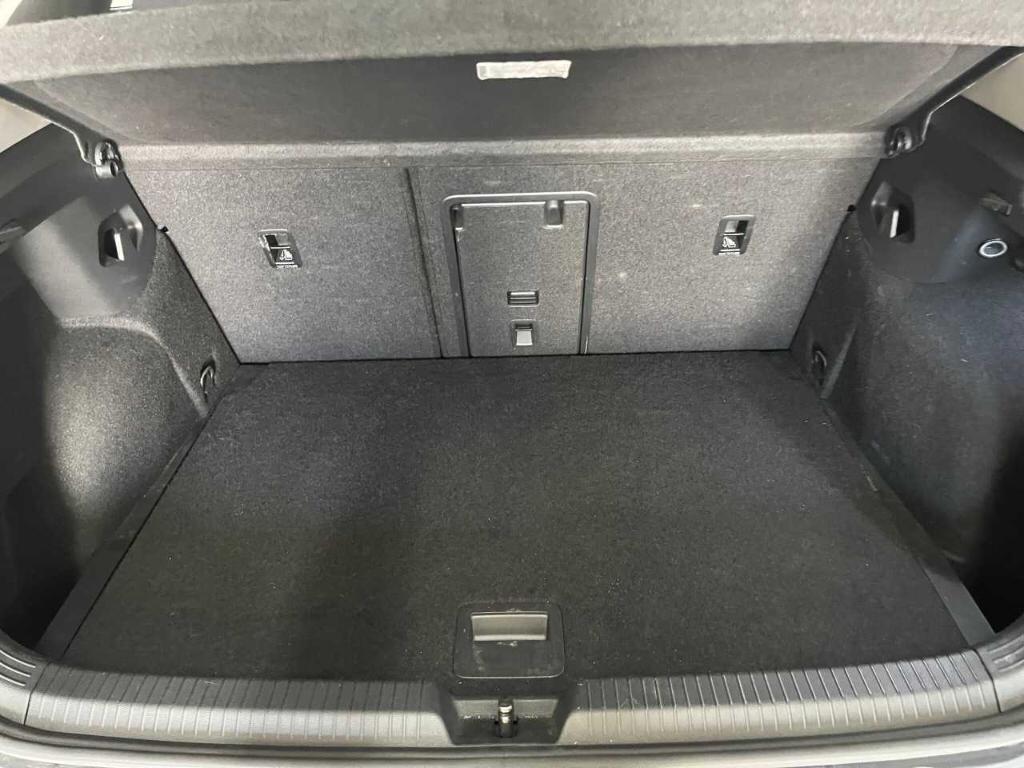 Volkswagen Golf 1.5 eTSI Mild-Hybrid